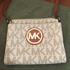 Michael Kors purse